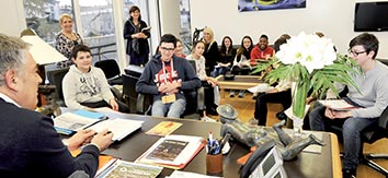 CMJ - visite du Cabinet du Maire